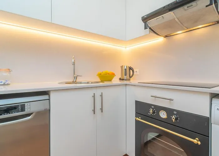 Ses Fonts C25 شقة سون بارك